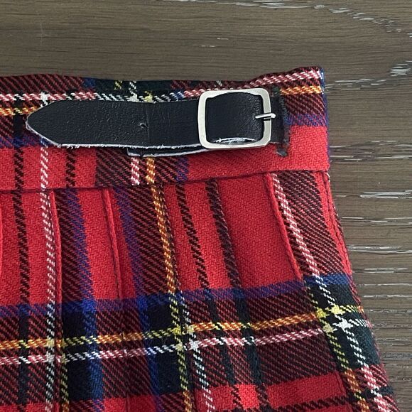 Scotish Tartan Plaid Wool Wrap Skirt Womens Size 12 Red Pleated Buckle Raw Hem - Picture 4 of 9